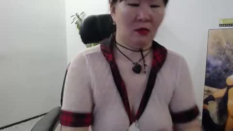 Snapshot of akira_xx chatting on November 24, 2:44 am Akira online show from November 24, 2:44 am