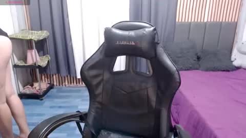 Snapshot of akiragirl_ chatting on March 1, 3:36 pm akiragirl_ online show from March 1, 3:36 pm