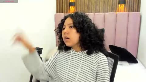 Snapshot of akirahayami chatting on June 11, 11:52 am AkiraHayami online show from June 11, 11:52 am