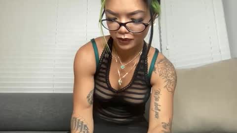 Akira Zay online show from March 30, 9:32 am