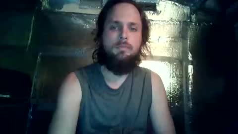 Snapshot of akki175 chatting on October 29, 2:36 am Jay online show from October 29, 2:36 am