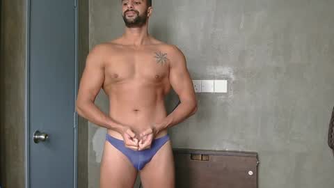 Snapshot of akram9797 chatting on January 6, 3:42 am Akram online show from January 6, 3:42 am