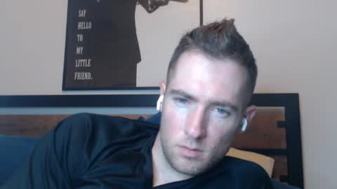 Snapshot of al3xzanderth3gr3at chatting on June 19, 3:33 am Alex online show from June 19, 3:33 am