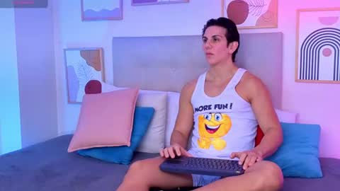 Snapshot of al_miko chatting on July 24, 12:19 am Al Fox Miko Fortuni online show from July 24, 12:19 am