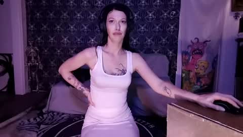 Snapshot of alabama_backwoods chatting on July 2, 1:49 am Alabama online show from July 2, 1:49 am