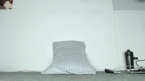 Snapshot of aladino_ms chatting on April 26, 2:42 am aladino_ms online show from April 26, 2:42 am