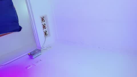 Snapshot of alahai_swith chatting on September 11, 1:22 pm alahai_swith online show from September 11, 1:22 pm