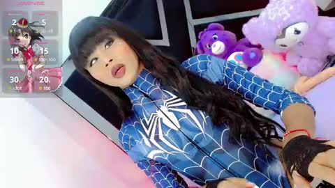 alahia_daboin online show from November 30, 7:01 am