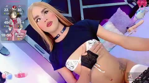 Snapshot of alahia_daboin chatting on July 8, 1:21 am alahia_daboin online show from July 8, 1:21 am