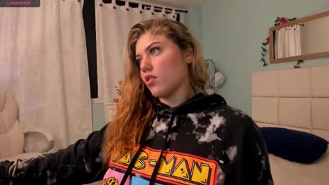 Alaia online show from February 25, 1:50 pm