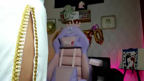 Alaia online show from February 24, 10:08 pm