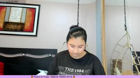     online show from February 23, 12:05 pm