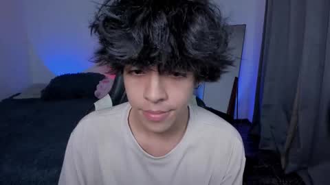 Snapshot of alan18n chatting on January 14, 5:02 am alan18n online show from January 14, 5:02 am