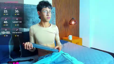 ALAN online show from December 2, 6:58 pm