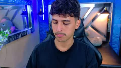 Snapshot of alan_del_reyx chatting on October 3, 8:28 pm ALAN DEL REY online show from October 3, 8:28 pm