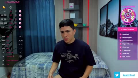 Alan  Kevin can we reach 100 thumbs up please guys  online show from January 18, 11:32 am