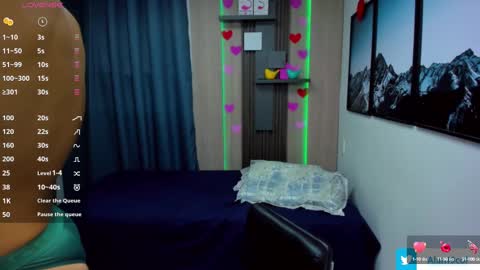 Alan  Kevin can we reach 100 thumbs up please guys  online show from February 16, 11:38 am