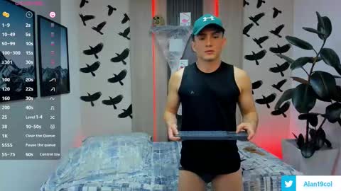 Alan  Kevin can we reach 100 thumbs up please guys  online show from October 11, 7:12 pm