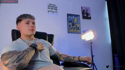 Alan online show from January 8, 9:12 pm