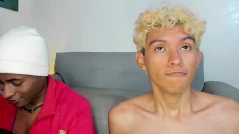 Alan and Criss - WE JUST FRIENDS WITH BENEFITS BOTH VERS online show from December 5, 3:26 am