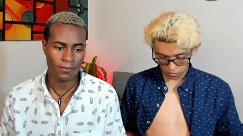 Alan and Criss - WE JUST FRIENDS WITH BENEFITS BOTH VERS online show from December 22, 1:34 am