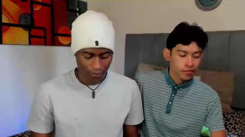 Alan and Criss - WE JUST FRIENDS WITH BENEFITS BOTH VERS online show from November 15, 5:20 pm