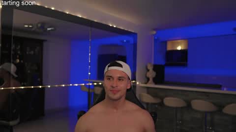 Alan Vidal online show from April 7, 2:56 am