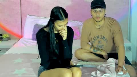             online show from December 5, 8:44 am