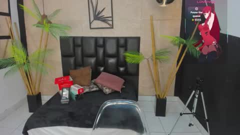 Snapshot of alana_bonny chatting on September 19, 3:56 pm Alana online show from September 19, 3:56 pm