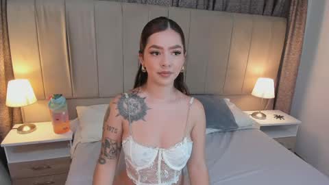 alana_gv online show from April 14, 12:22 pm