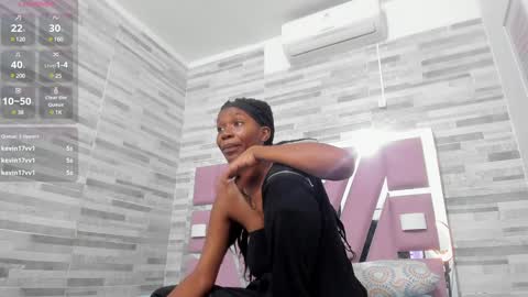 Alana online show from January 5, 6:35 pm