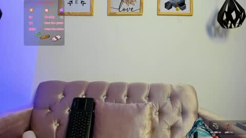 Snapshot of alana_vega69 chatting on September 30, 12:10 pm alana_vega69 online show from September 30, 12:10 pm