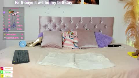 Snapshot of alana_vega69 chatting on November 20, 3:12 pm alana_vega69 online show from November 20, 3:12 pm