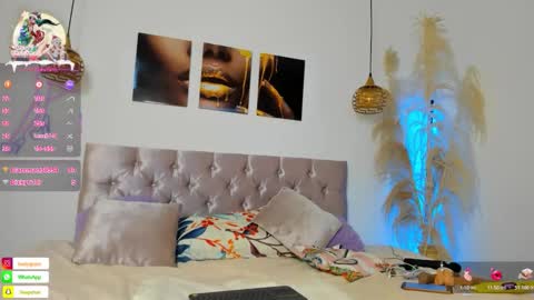 Snapshot of alana_vega69 chatting on December 5, 3:20 pm alana_vega69 online show from December 5, 3:20 pm