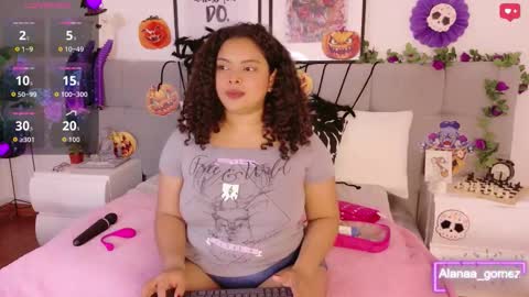Alanaa  online show from October 8, 12:03 pm