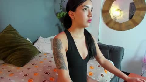 Snapshot of alanaa_rosse chatting on February 12, 2:12 pm ALANA online show from February 12, 2:12 pm