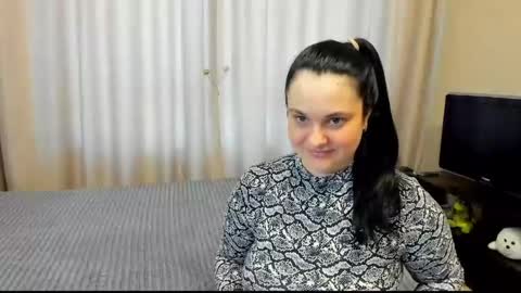 Snapshot of alanabrox chatting on May 15, 2:57 pm Julia online show from May 15, 2:57 pm