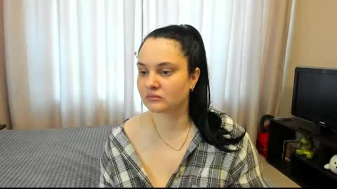 Snapshot of alanabrox chatting on May 16, 8:22 am Julia online show from May 16, 8:22 am