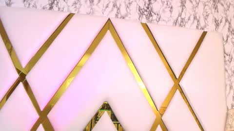 ALANA  online show from February 6, 8:34 pm