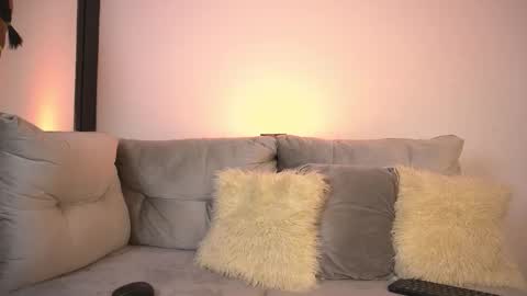 Alanna online show from February 1, 5:22 pm