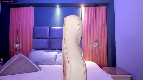 Sasha online show from April 7, 11:21 am