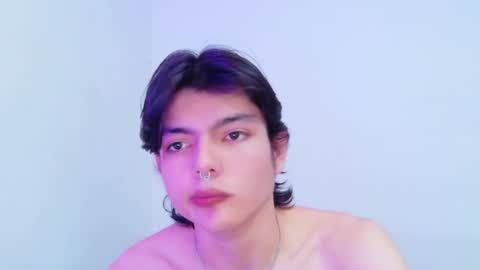 ALAN DEL REY online show from April 10, 12:10 pm