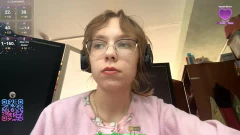 Stella online show from October 4, 10:46 am