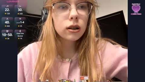 Stella online show from October 12, 7:40 am