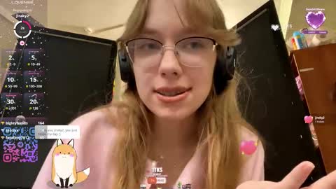 Stella online show from October 17, 2:19 pm