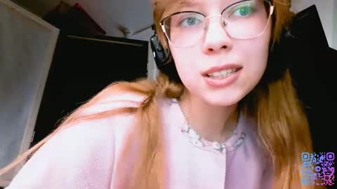 Stella online show from November 29, 9:12 am