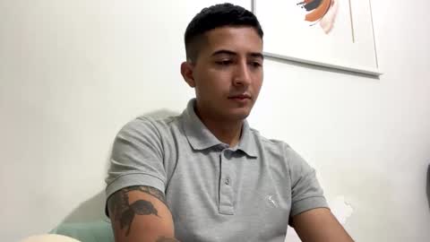 alanj998 online show from October 4, 11:47 pm