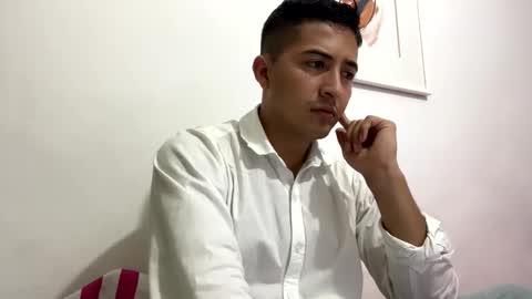 alanj998 online show from October 6, 1:14 am