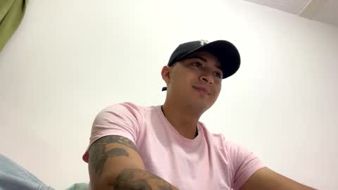 alanj998 online show from October 19, 11:38 pm