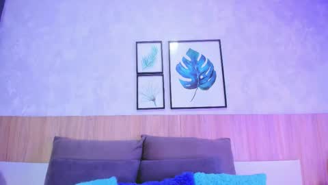 Alanna  online show from January 11, 3:22 am